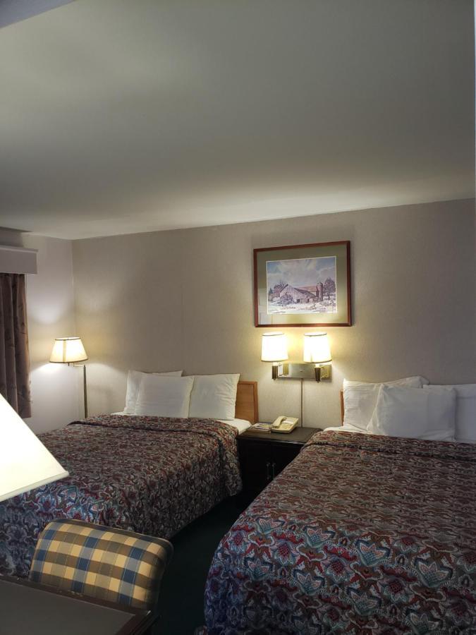 Budget Inn Horseheads Bagian luar foto