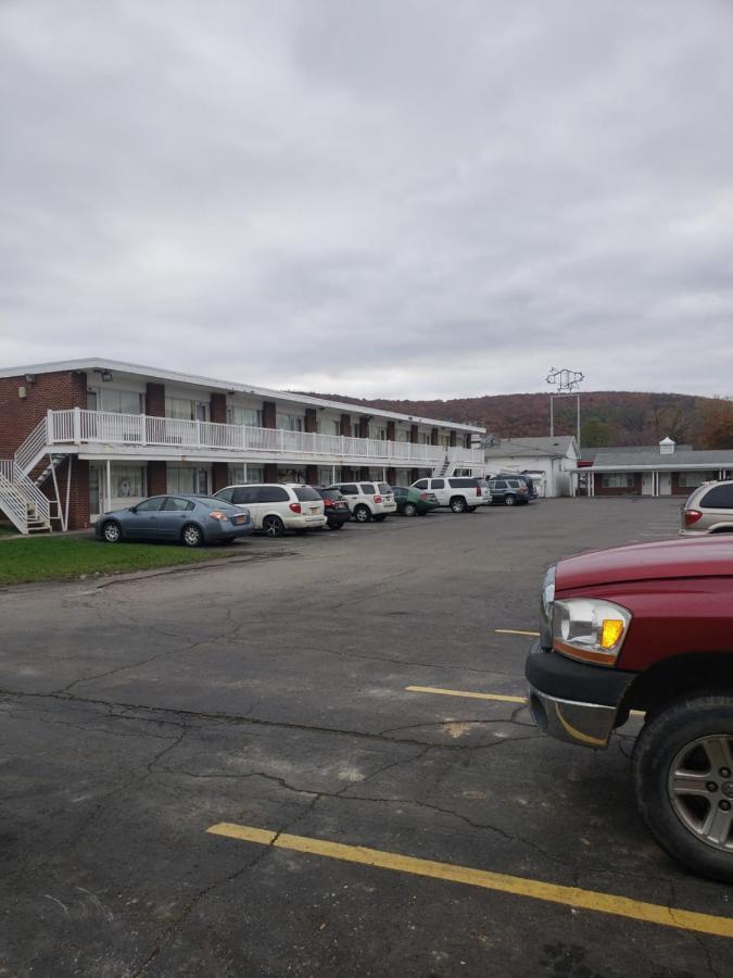 Budget Inn Horseheads Bagian luar foto